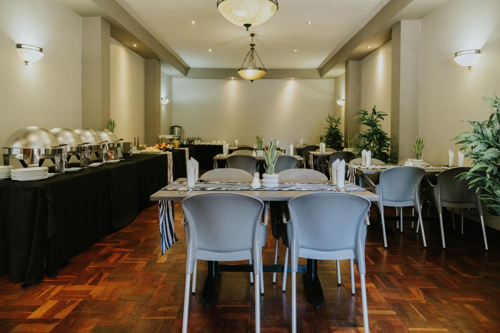 Le Grand Chateau Hotel Parys Dış mekan fotoğraf