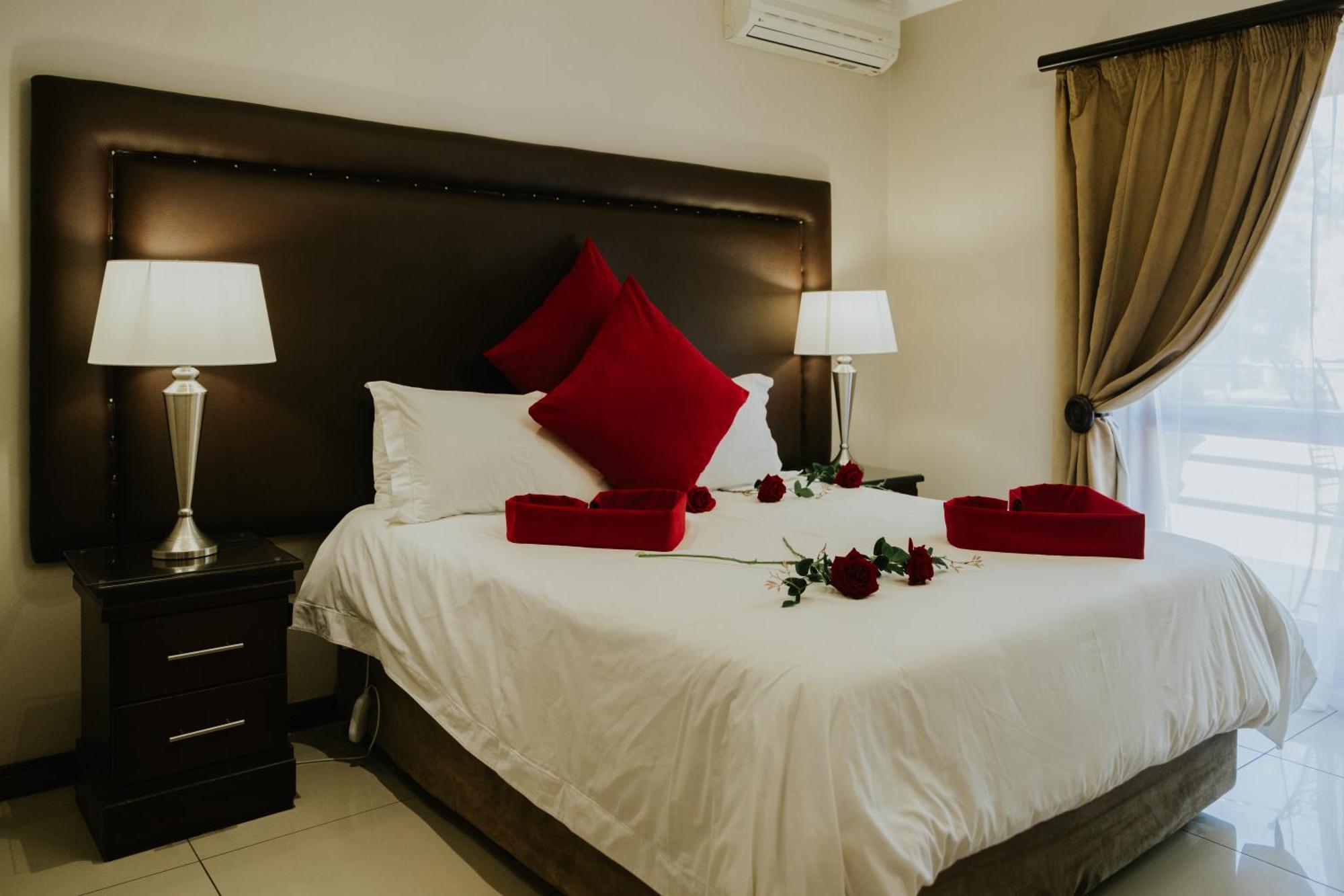 Le Grand Chateau Hotel Parys Dış mekan fotoğraf